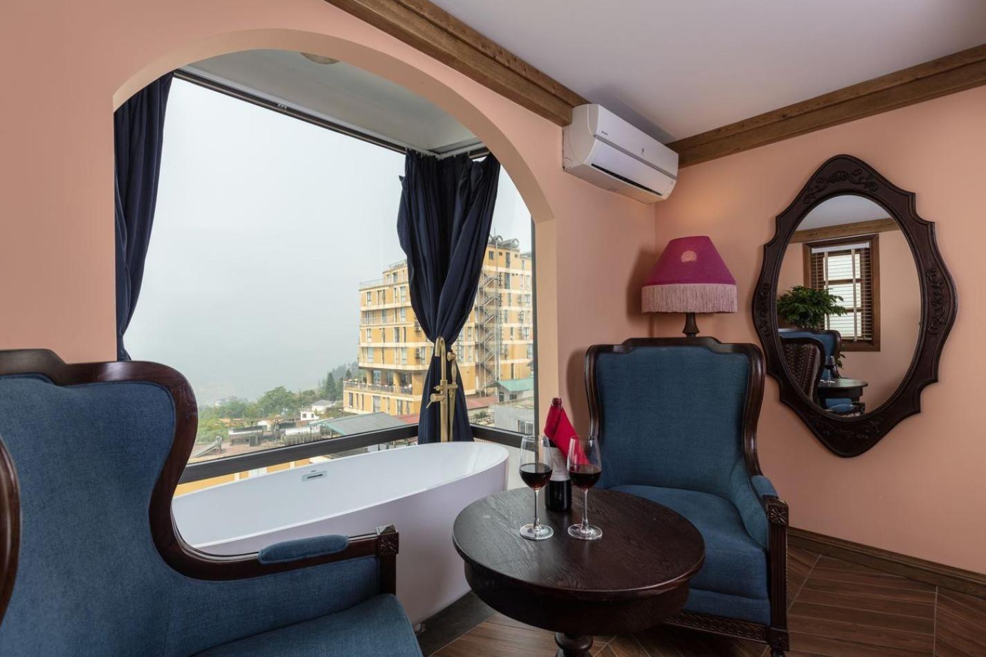 Hoteldesapa Luaran gambar