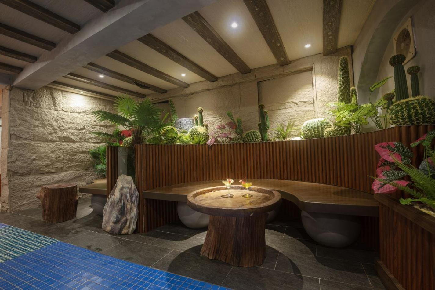 Hoteldesapa Luaran gambar