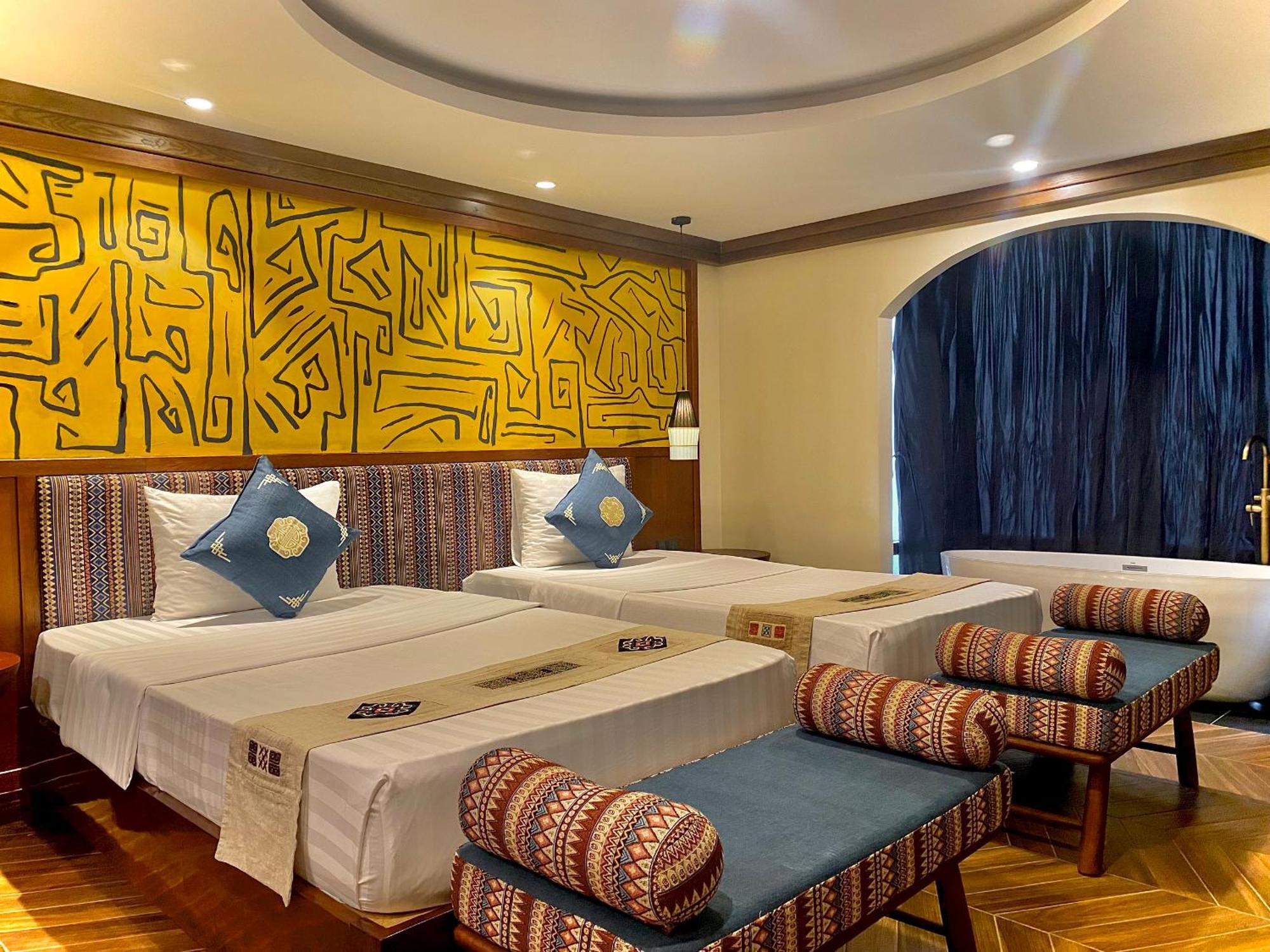 Hoteldesapa Luaran gambar